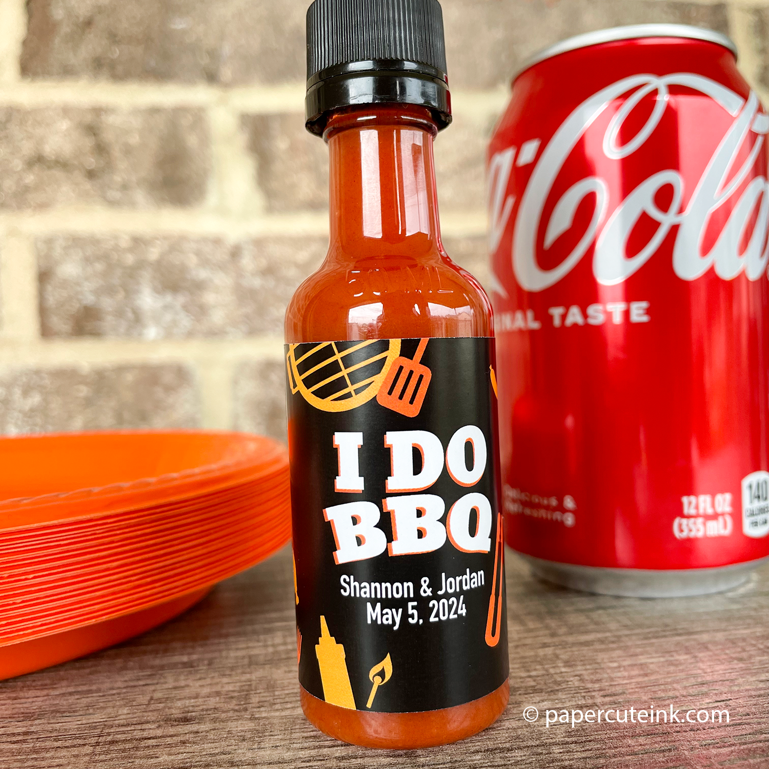 miniature bottle of hot sauce I do bbq